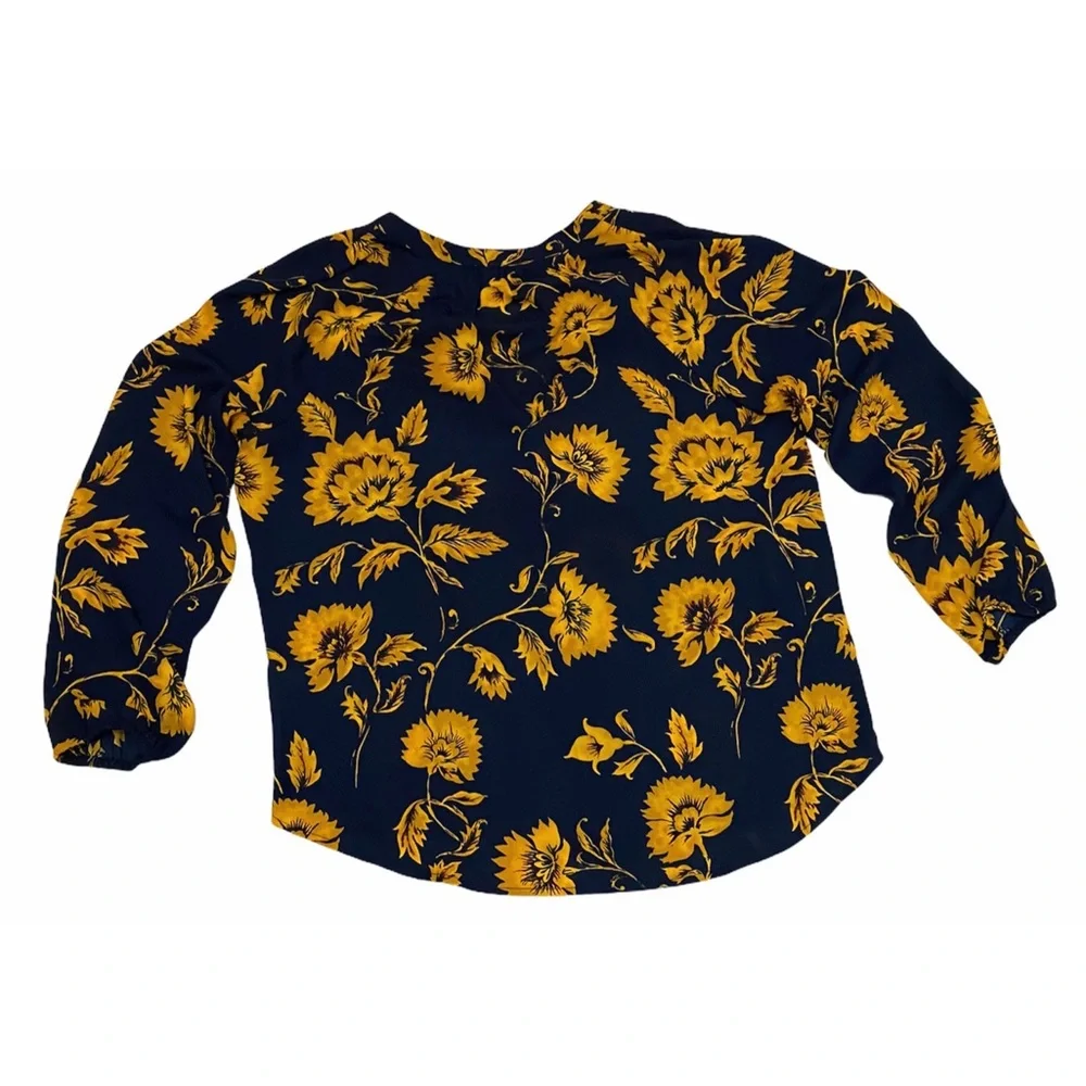 J. Crew button raglan floral top